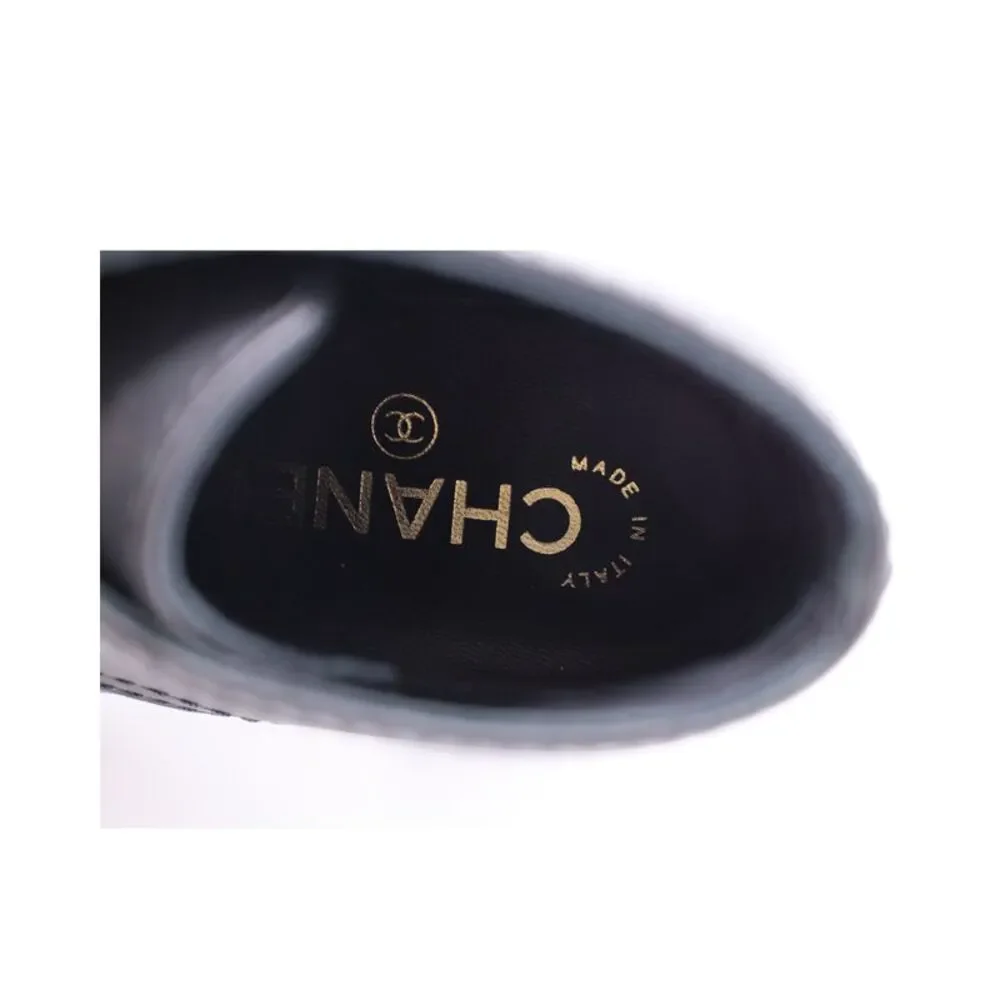 Reposhing - CHANEL Black Ankle Boots with Gold Accents - Picture 6 of 8